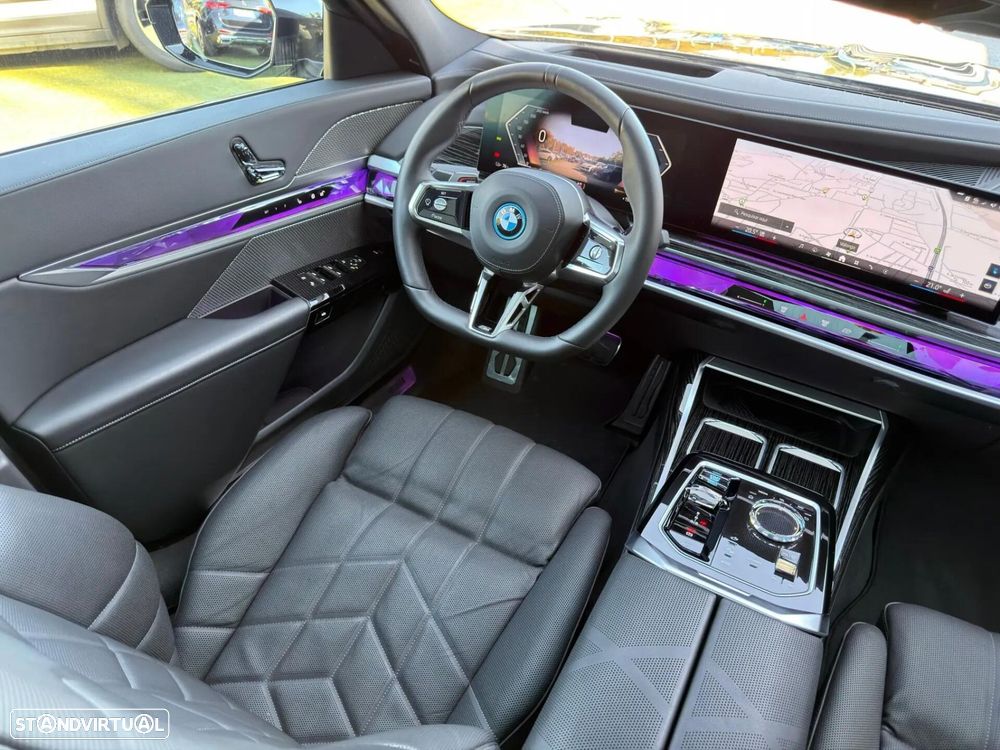 BMW i7 xDrive60 Pack Desportivo M Pro - 36