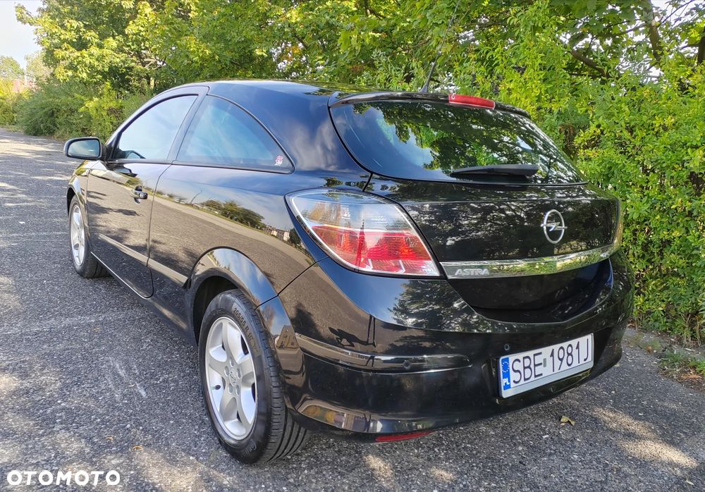 Opel Astra 1.4 GL - 10