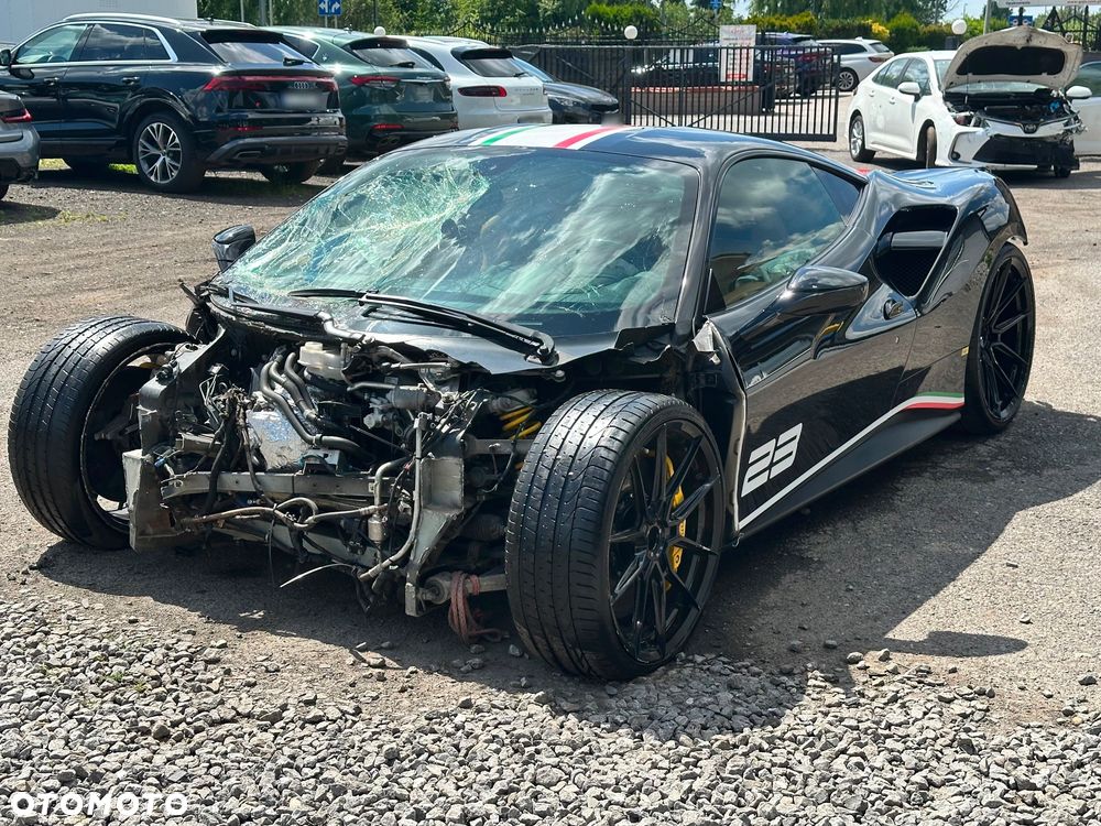 Ferrari 488 - 7
