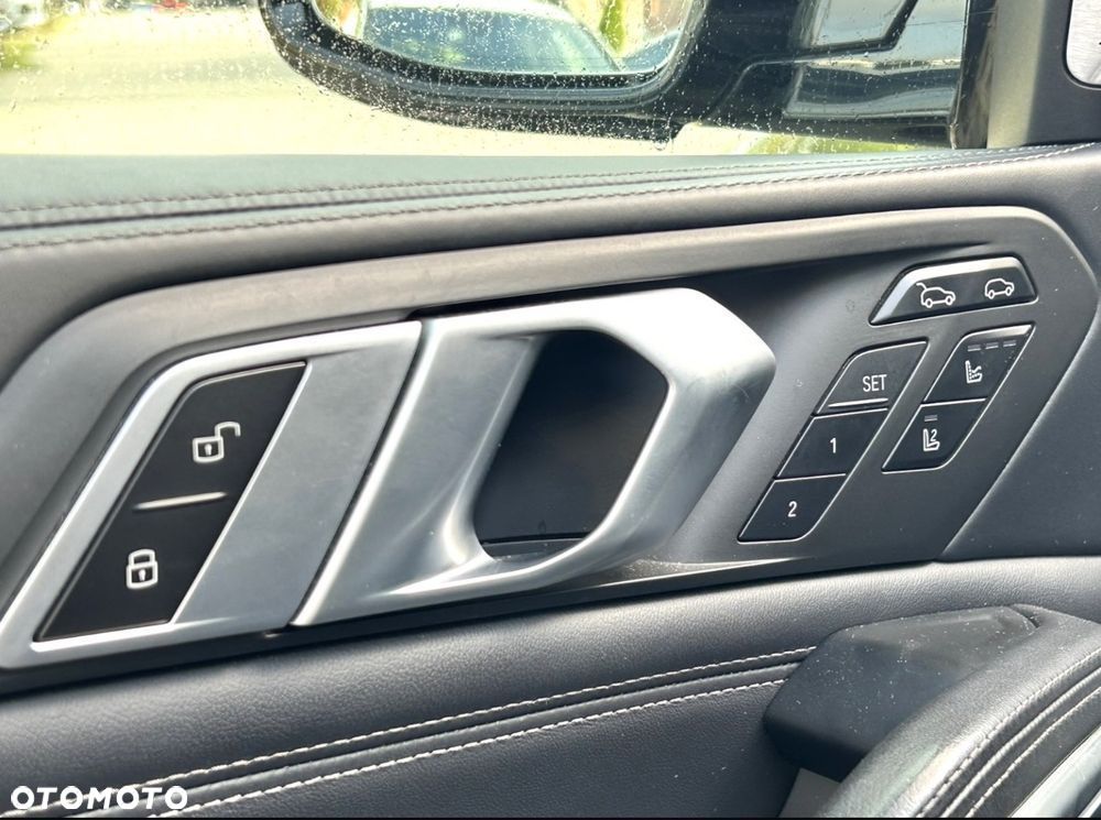 BMW X6 xDrive30d - 33