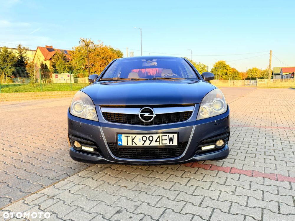 Opel Vectra 1.9 CDTI Sport / GTS - 3