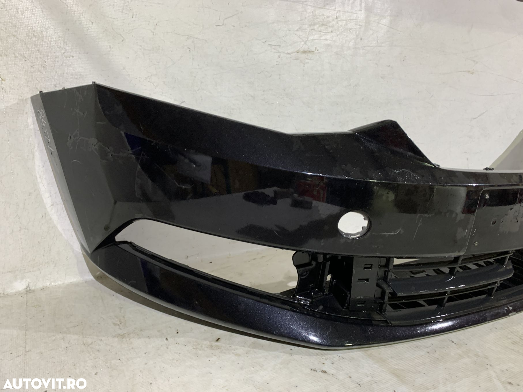 Bara fata Skoda Fabia 3, 2014, 2015, 2016, 2017, 2018, cod origine OE 6V0807221. Include grila inferioara si scut. - 3