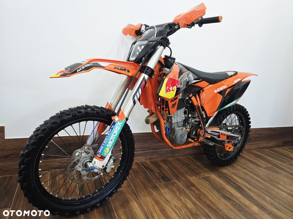 KTM SXF - 10