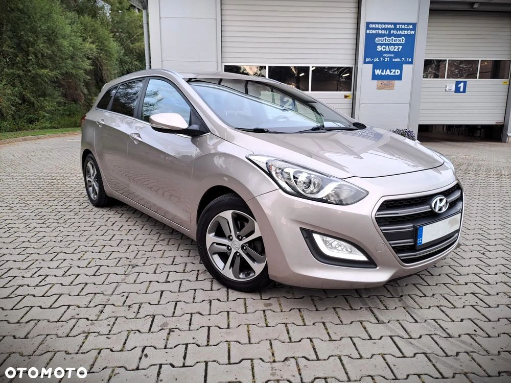 Hyundai i30 blue 1.6 GDI YES Gold - 19