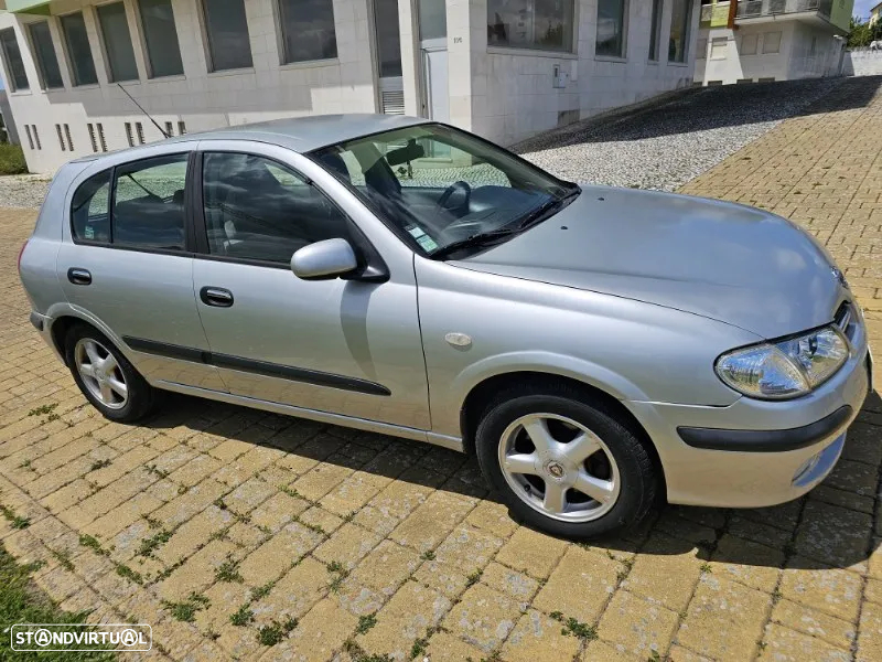 Nissan Almera 1.5 Luxury ABS+AC - 4