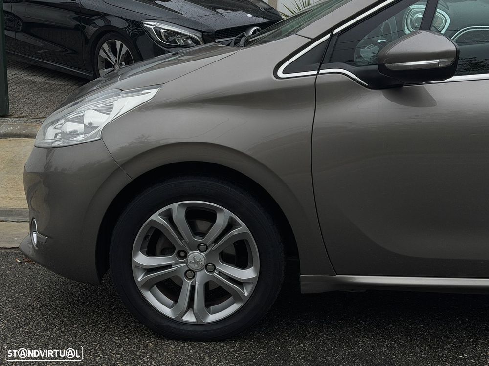 Peugeot 208 82 VTI Style - 8