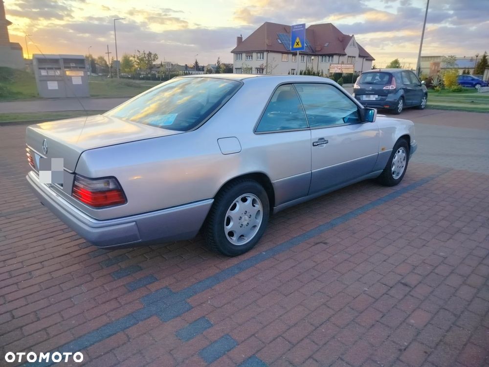 Mercedes-Benz Klasa E - 7
