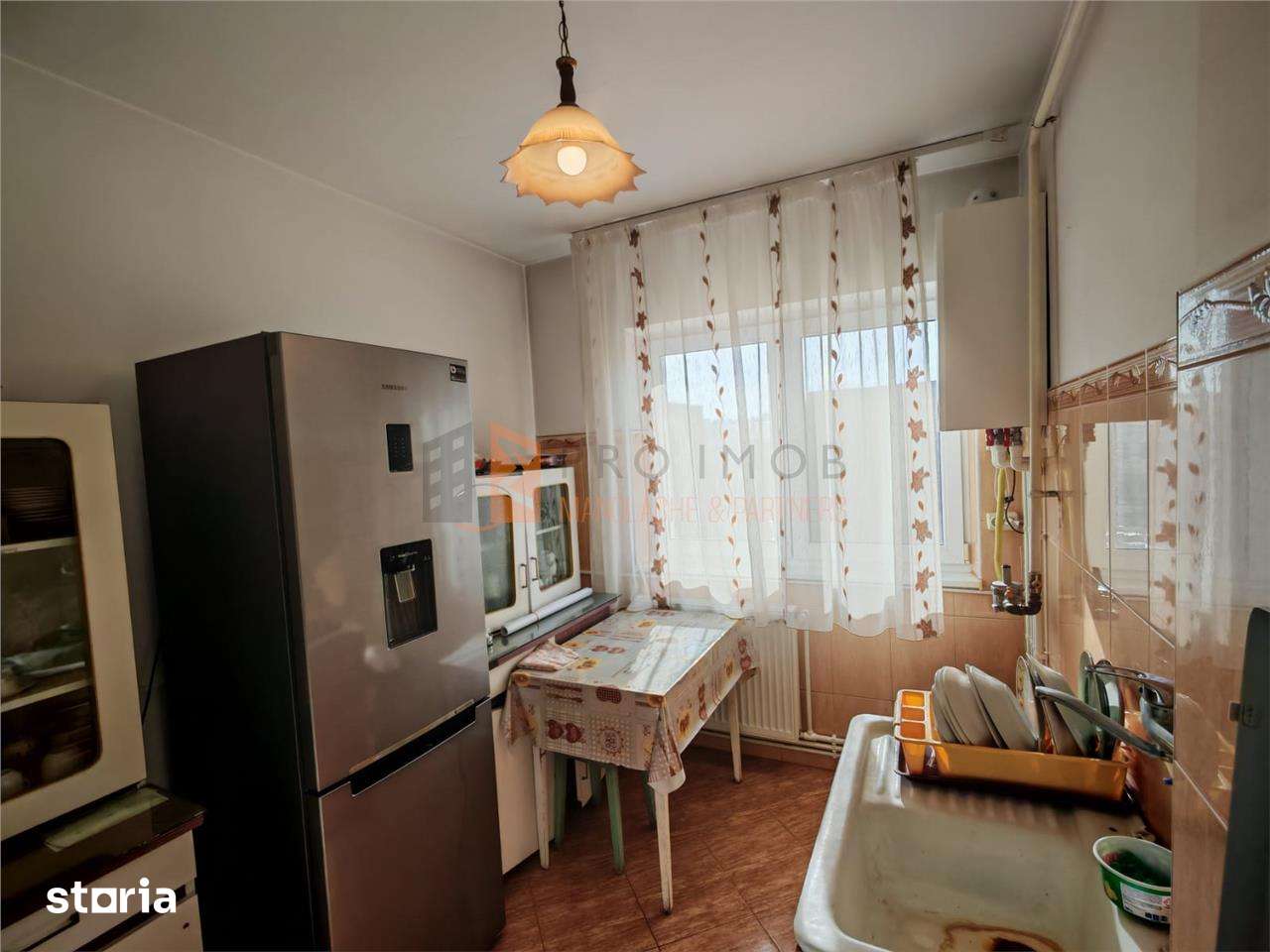 Apartament 2 camere semidecomandat zona Centru — fotografia 3