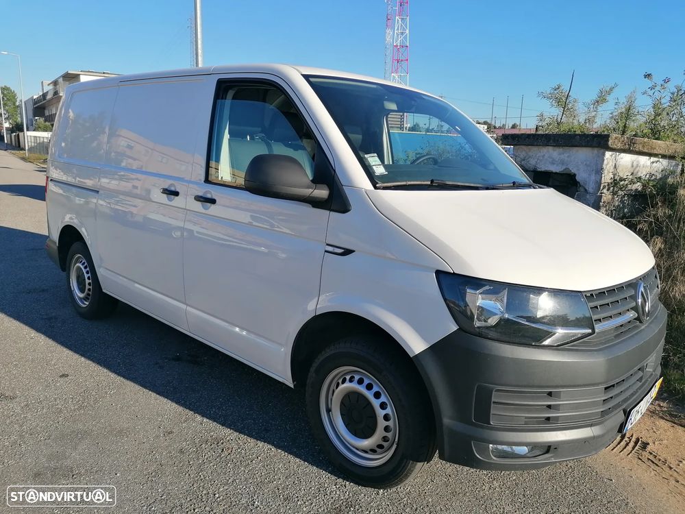 VW Transporter 2.0TDI - 1
