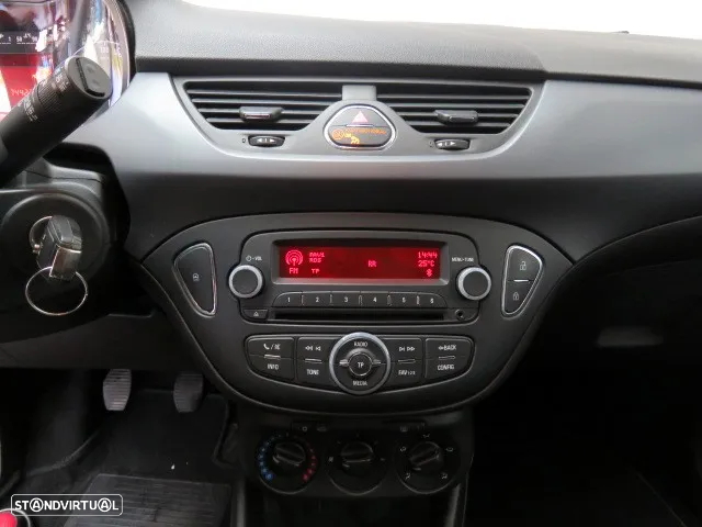Opel Corsa 1.2 120 Anos - 15
