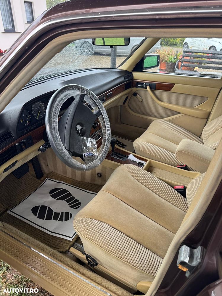 Mercedes-Benz W126 - 7