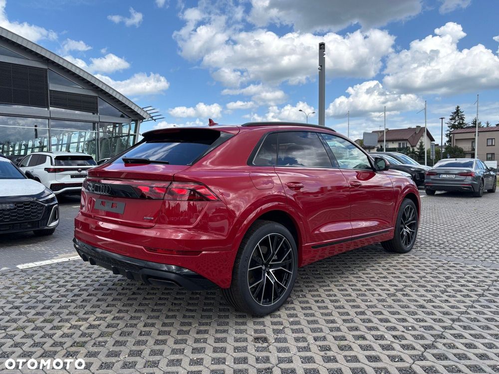 Audi Q8 - 6