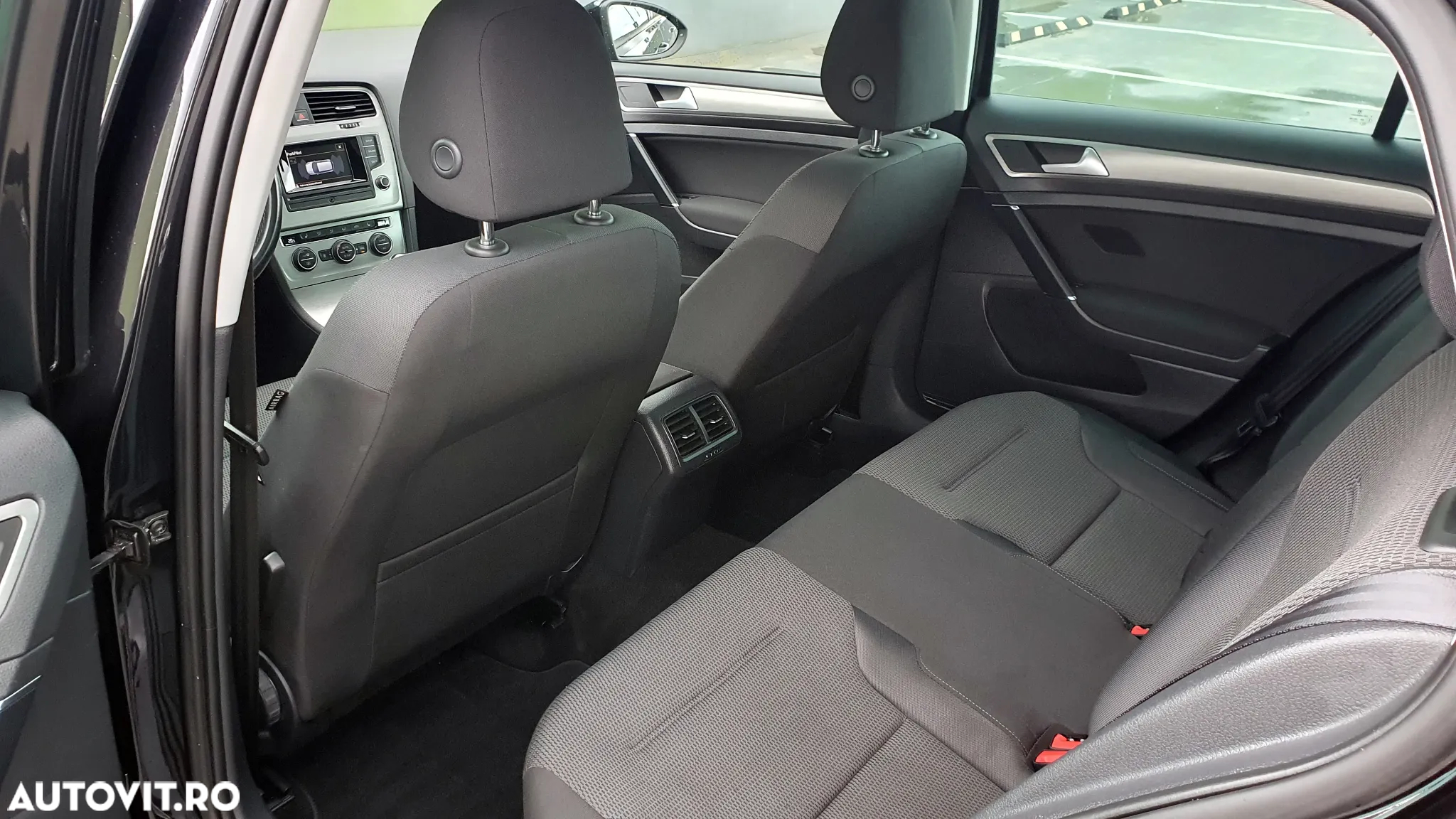 Volkswagen Golf 1.2 TSI BMT Comfortline - 15
