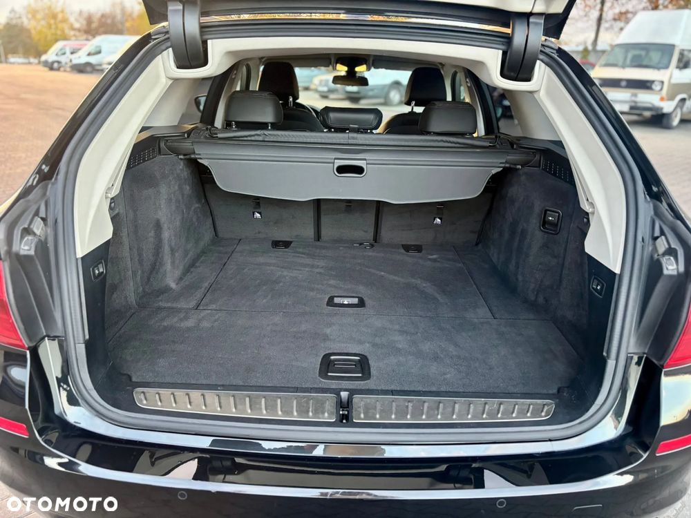 BMW Seria 5 520d xDrive MHEV Sport Line sport - 20