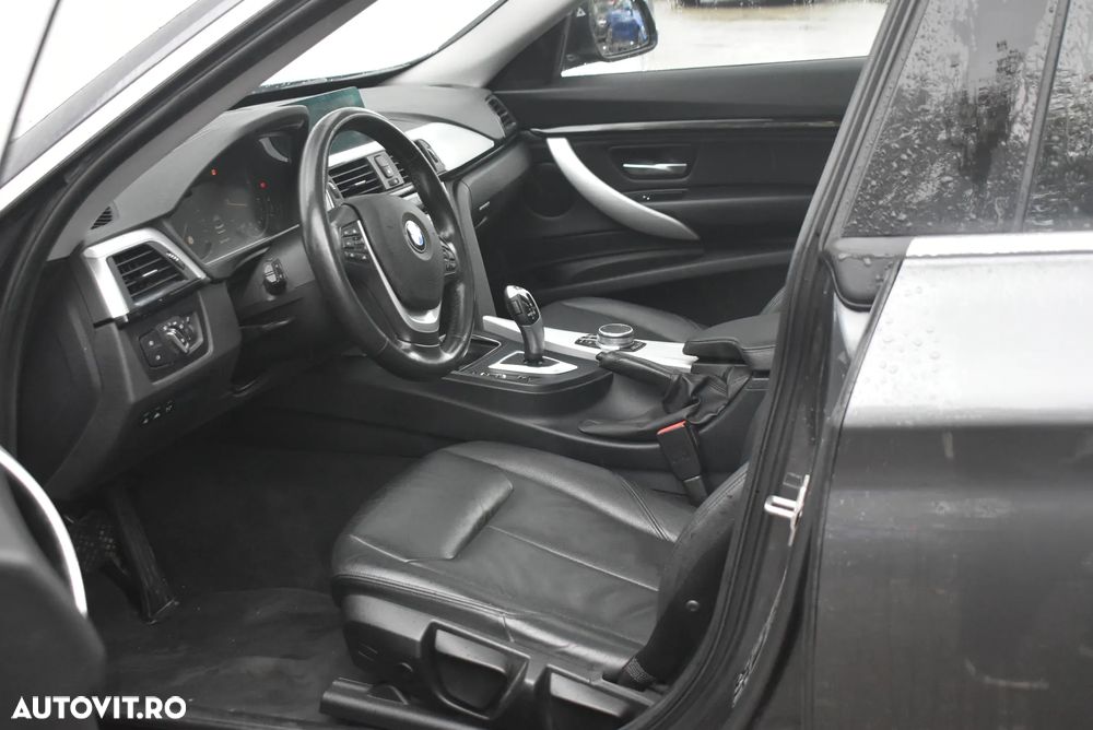 BMW Seria 3 320d xDrive AT - 11