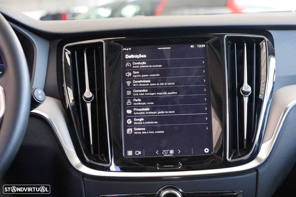 Volvo V60 2.0 T6 AWD TE Plus Dark - 29