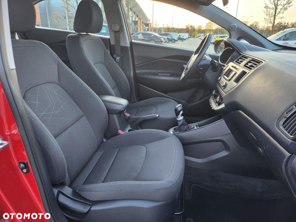 Kia Rio 1.4 Dream-Team Edition - 10