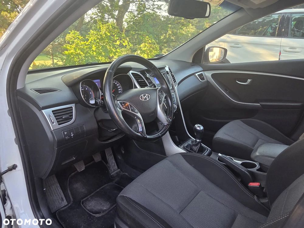 Hyundai i30 1.6 CRDi Comfort - 19