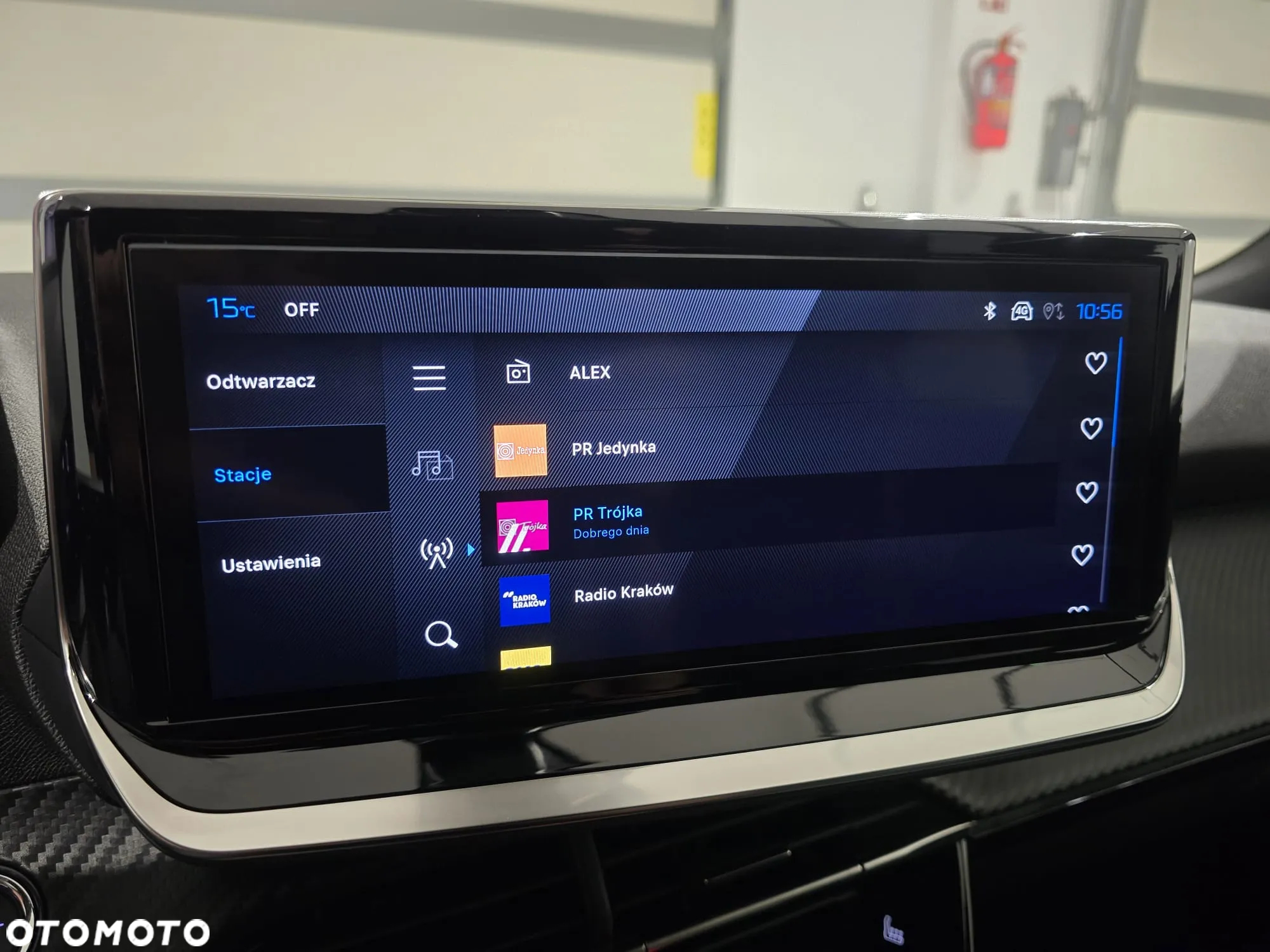 Peugeot 2008 PureTech mHEV Allure e-DCS6 - 9