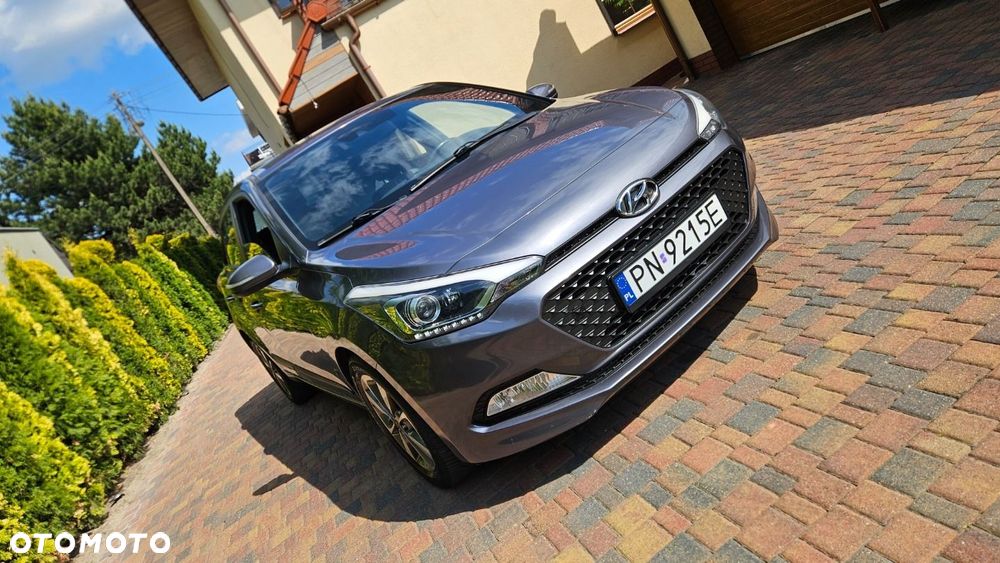 Hyundai i20 1.2 Passion - 10