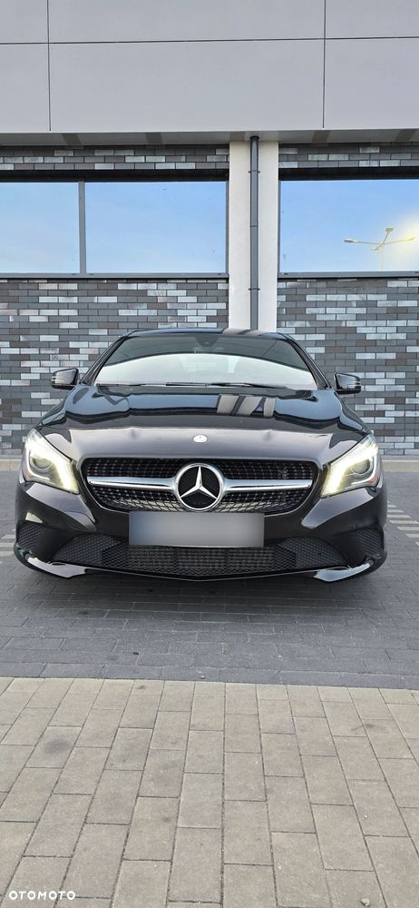 Mercedes-Benz CLA 250 4Matic 7G-DCT StreetStyle - 2