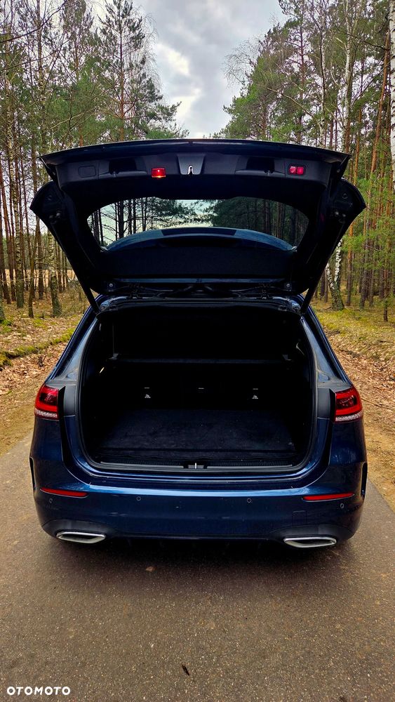 Mercedes-Benz Klasa B 180 d AMG Line 7G-DCT - 11