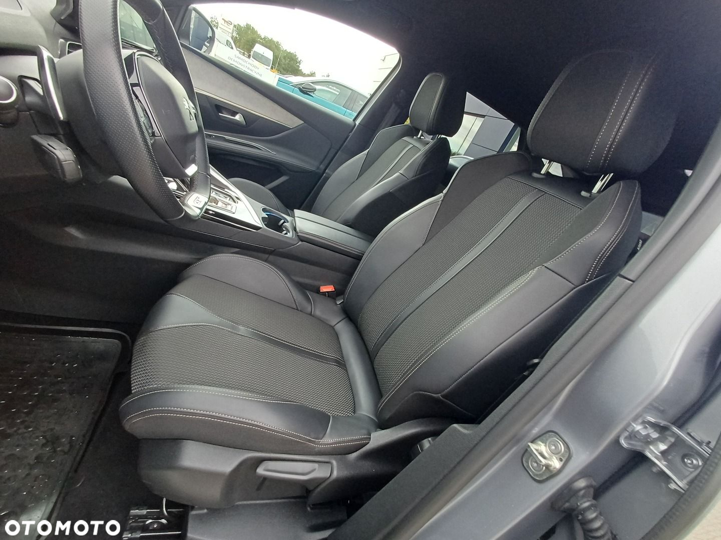 Peugeot 3008 1.2 PureTech GT Pack S&S EAT8 - 14