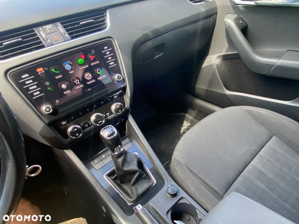 Skoda Octavia 1.6 TDI Ambition - 10