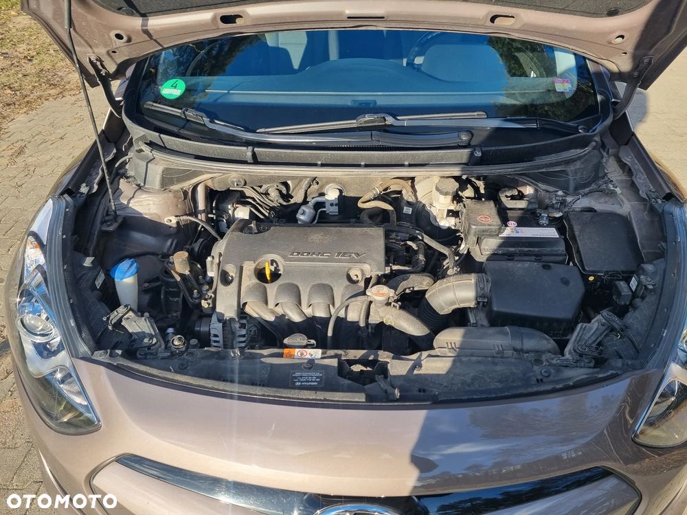 Hyundai i30 1.4 Style - 12