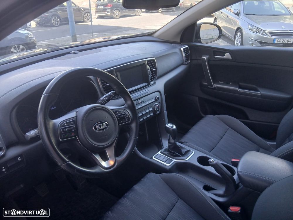 Kia Sportage 1.6 GDI ISG Tech - 13