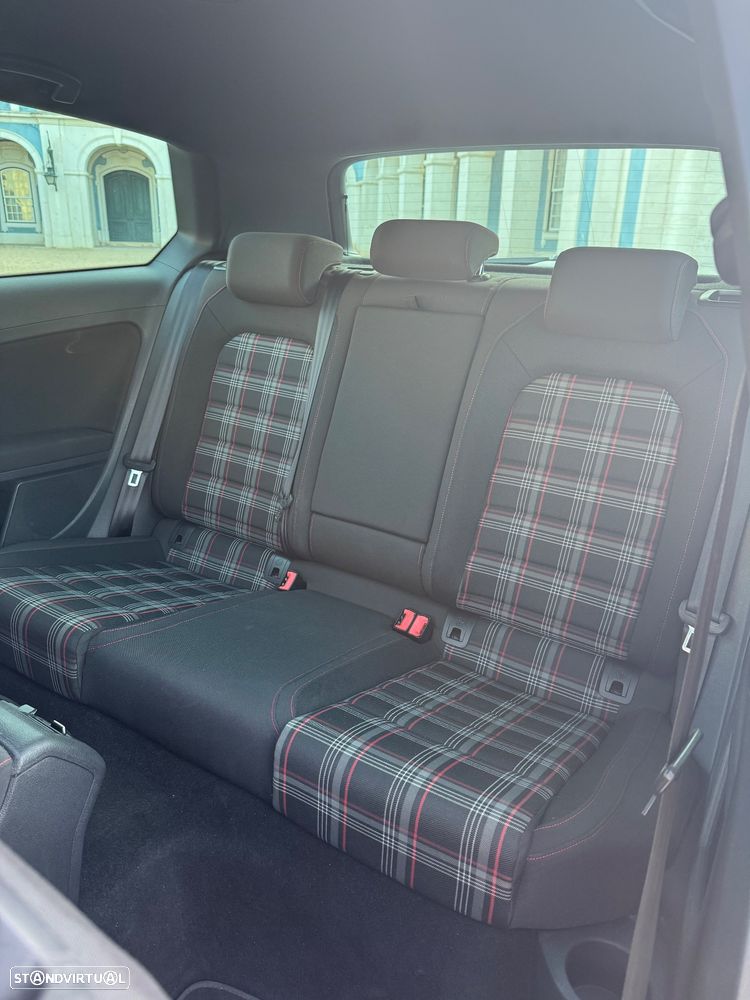 VW Golf GTI BlueMotion - 8