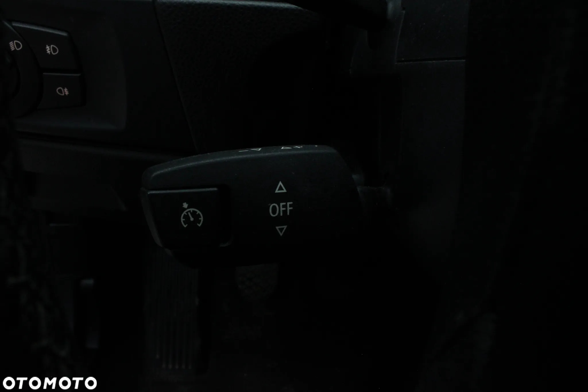 BMW Seria 3 318i Edition Exclusive - 11