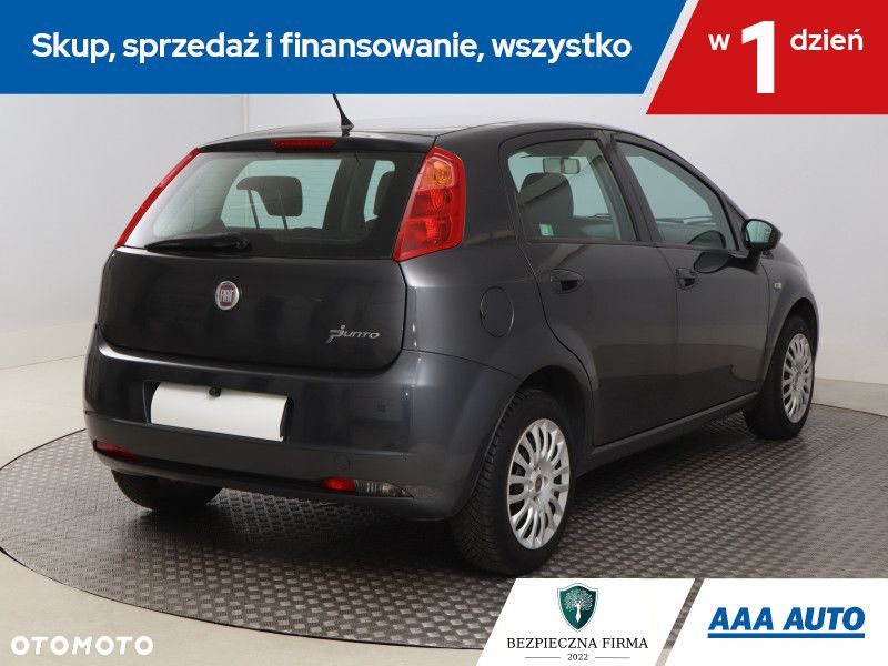 Fiat Grande Punto - 7
