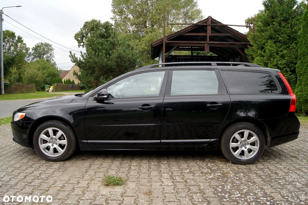 Volvo V70 T4 Powershift Kinetic - 6