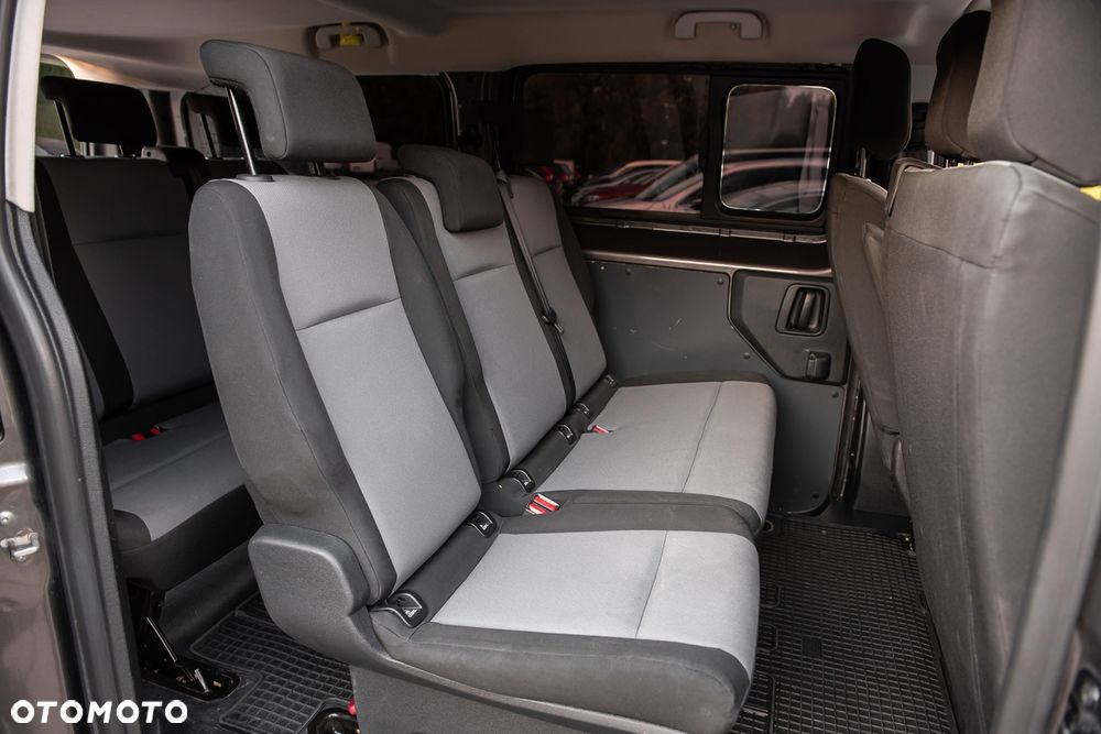 Peugeot Expert Kombi Long 2,8t - 16