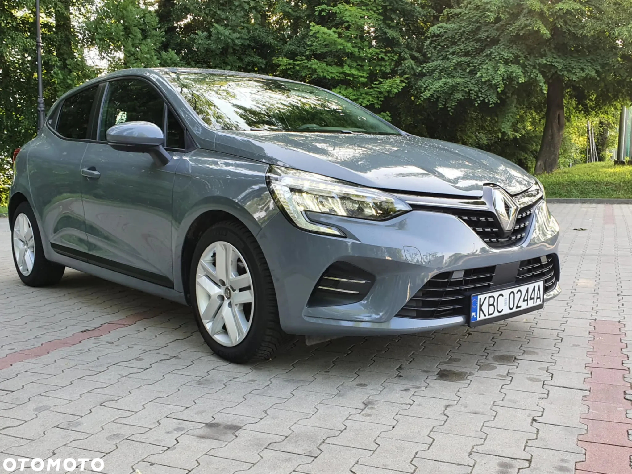 Renault Clio - 5