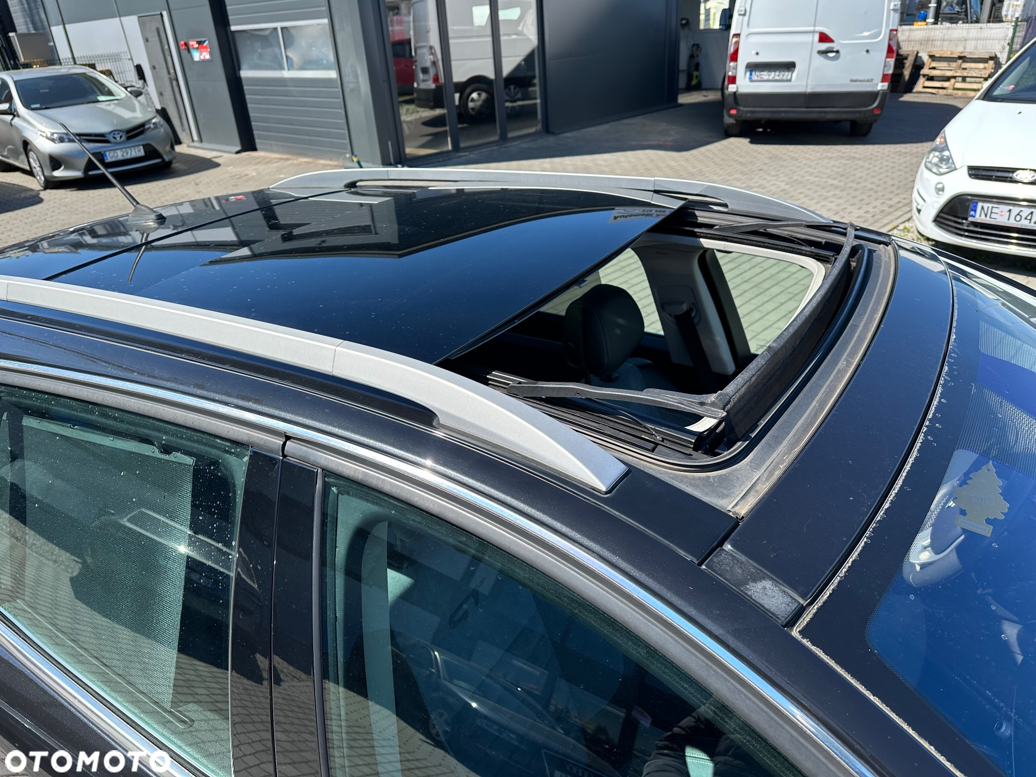 Renault Laguna Grandtour 2.0 dCi FAP GT - 12