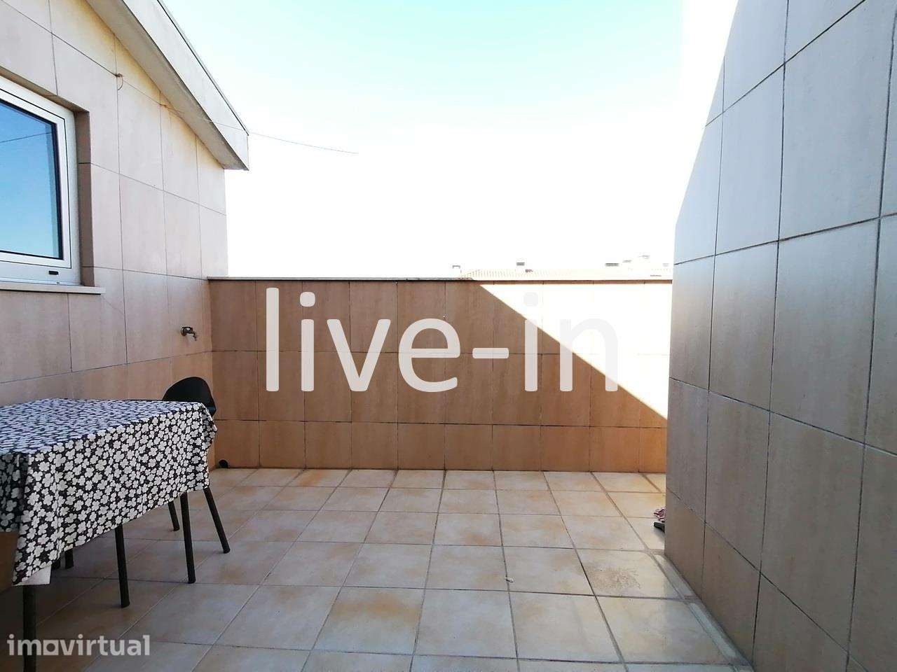 Apartamento T3 mobilado junto ao Glicínias - Grande imagem: 4/12