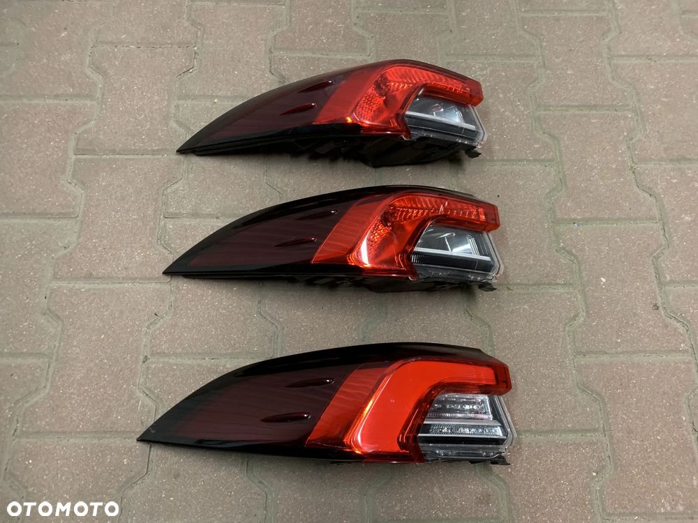 TOYOTA COROLLA E21 SEDAN 2019- LAMPA LEWA TYLNA TYŁ LED LEDOWA - 2