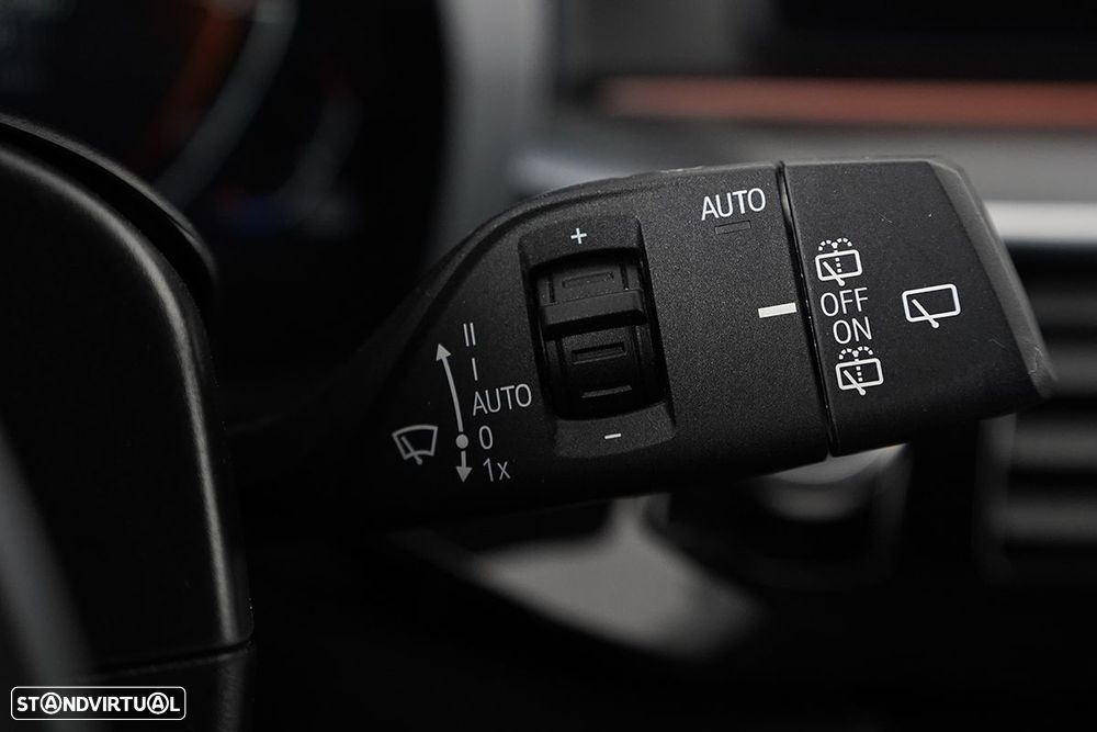 BMW 520 d Pack Desportivo M Auto - 19