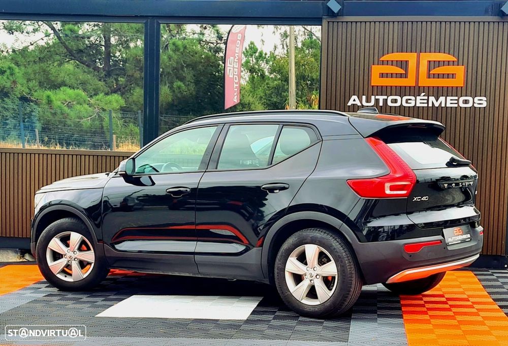 Volvo XC 40 2.0 D3 Momentum - 5