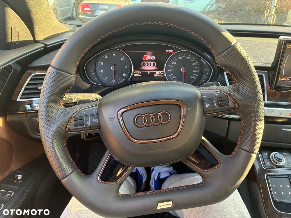Audi A8 4.0 TFSI L Quattro - 29