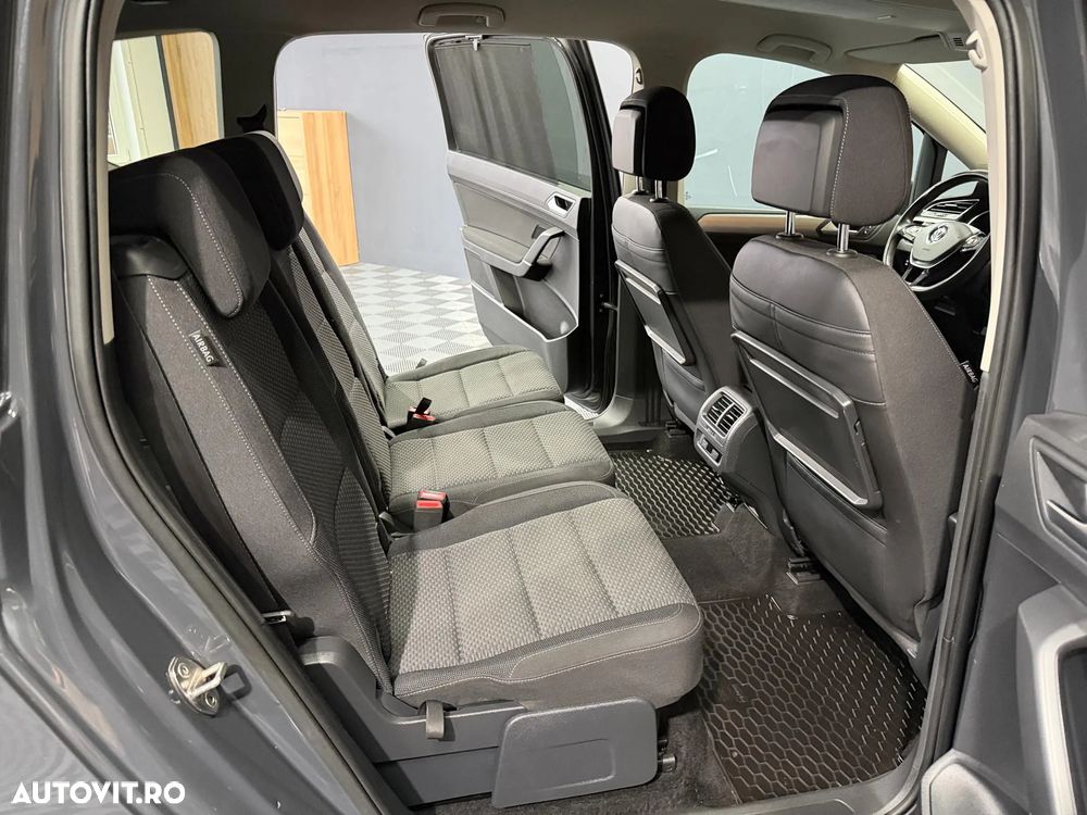 Volkswagen Touran 1.4 TSI DSG Comfortline - 18