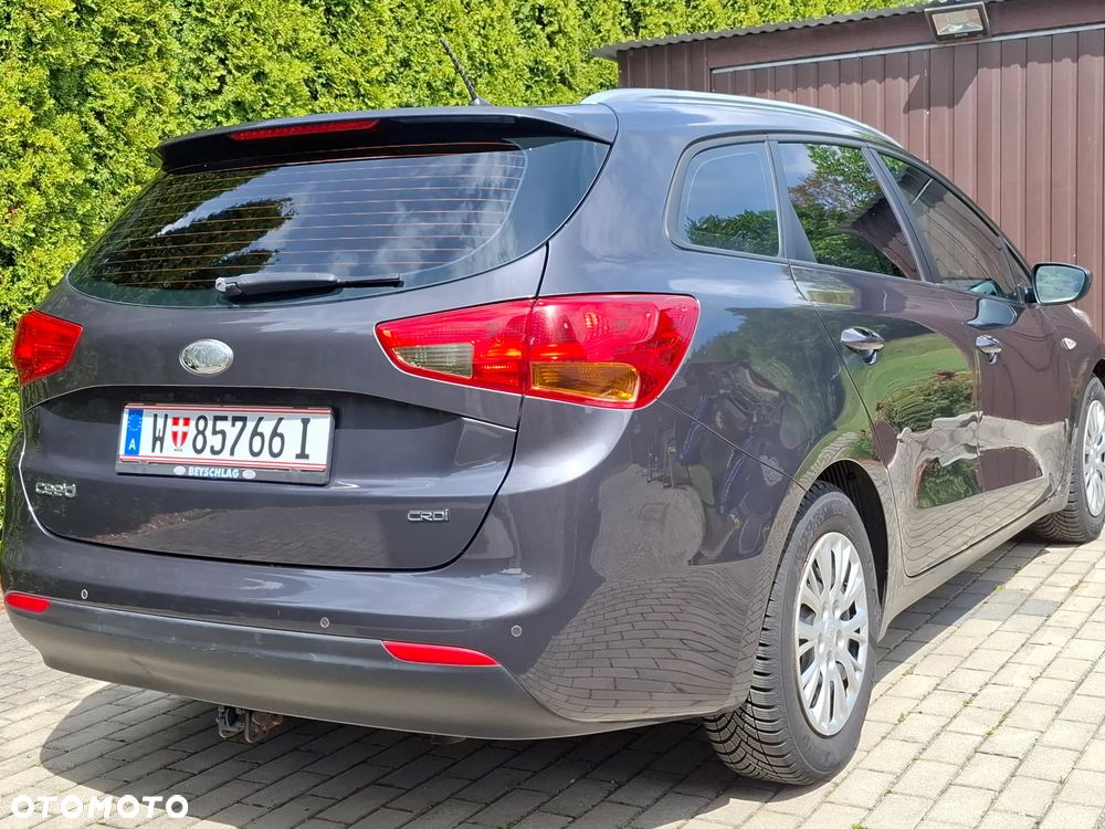 Kia Ceed 1.6 CRDi 128 Vision - 4