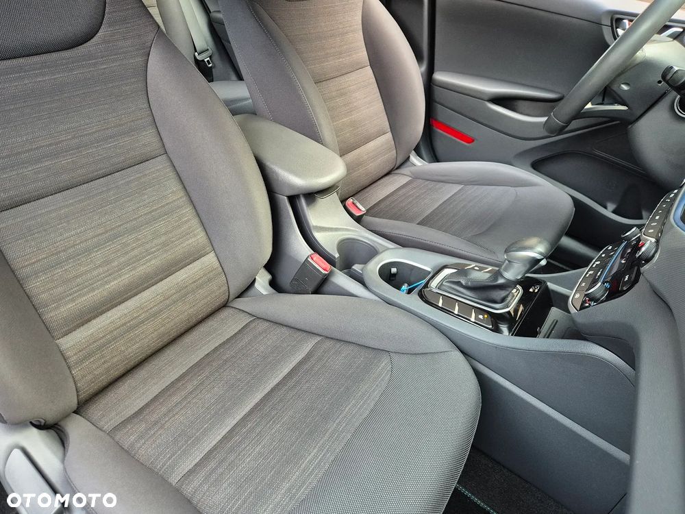 Hyundai IONIQ - 30
