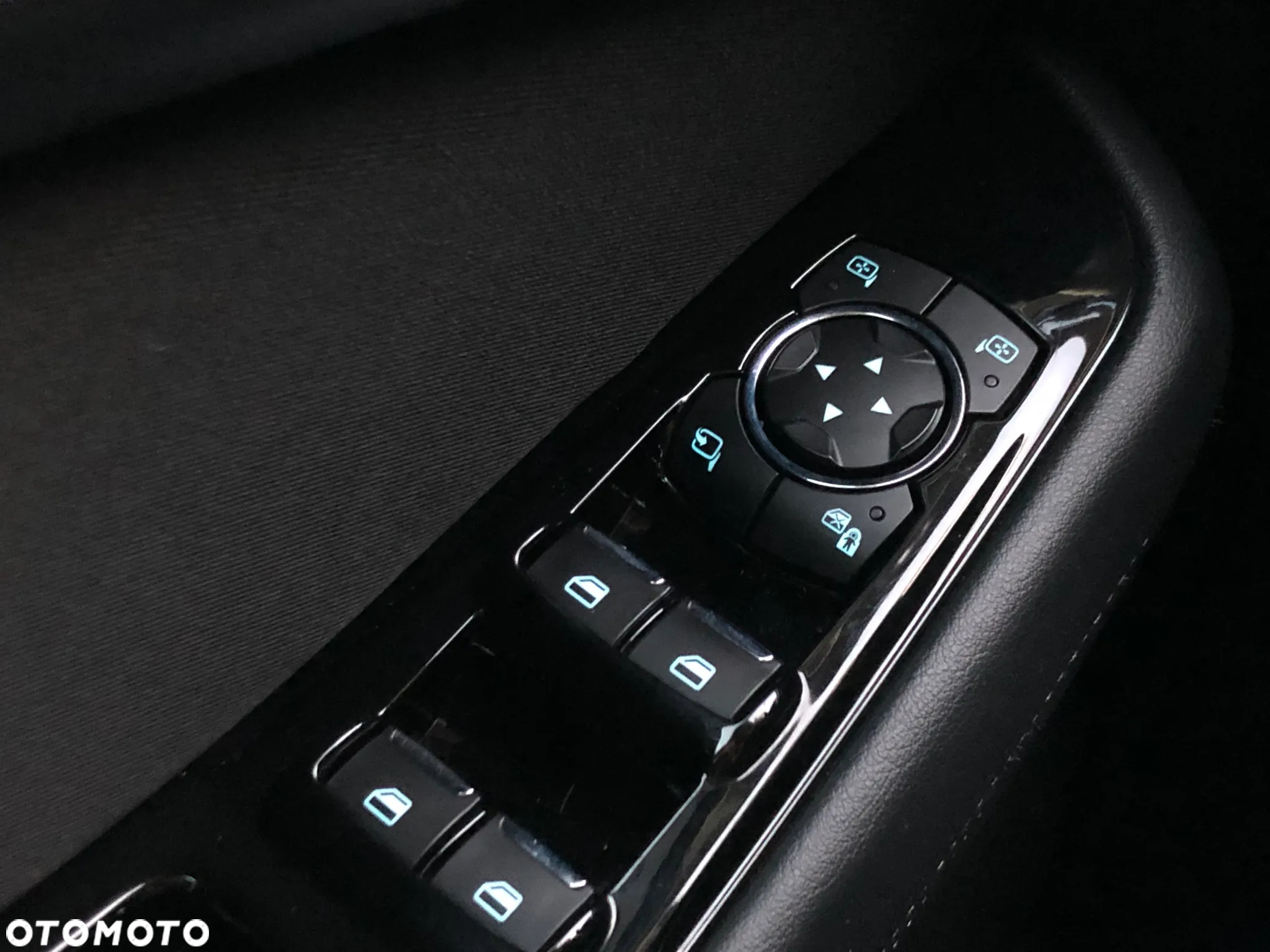 Ford S-Max - 35