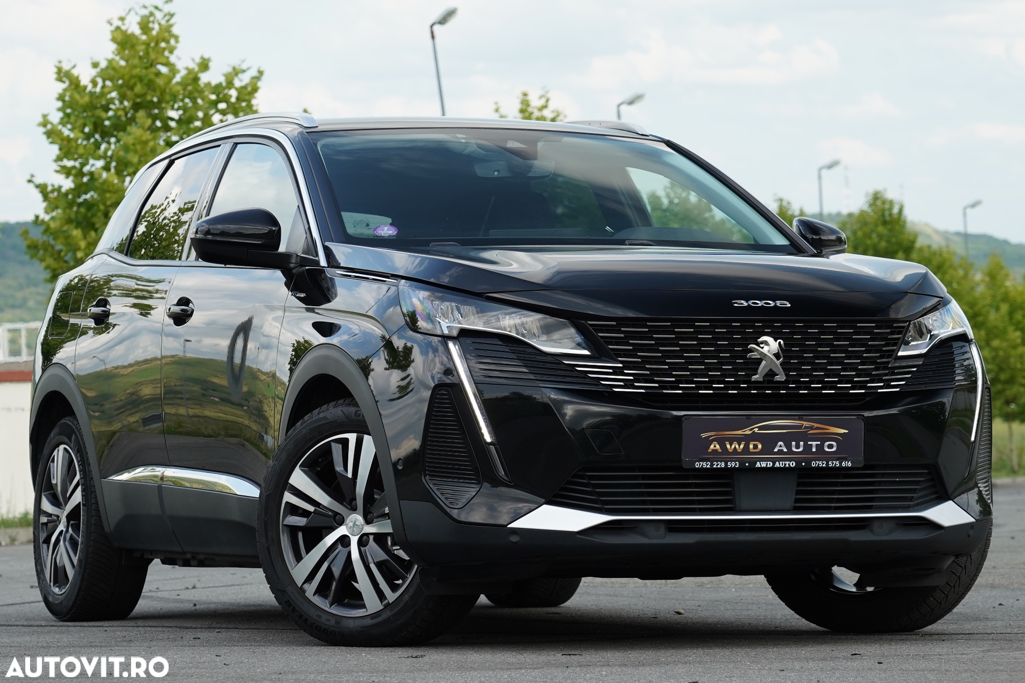 Peugeot 3008 Plug-In Hybrid 225 e-EAT8 Allure Pack - 2