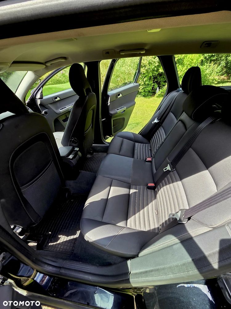Volvo V50 1.6D - 15