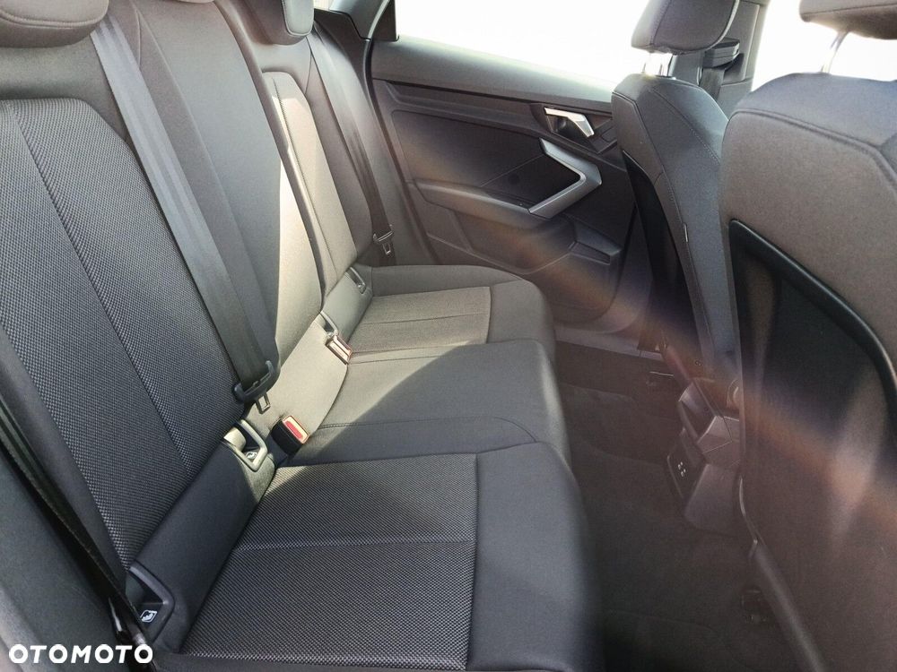 Audi A3 Limousine 30 TFSI - 16