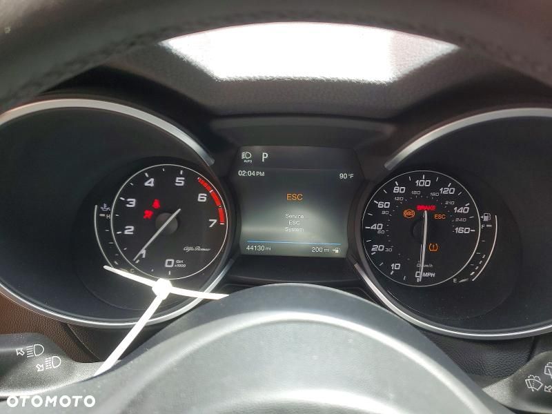 Alfa Romeo Stelvio - 9